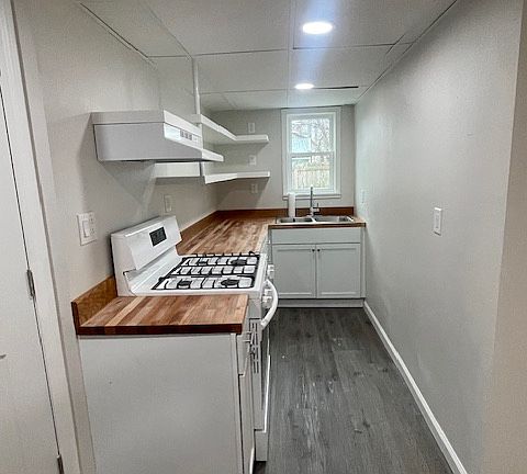 2nd image of 510 7th Ave #1/2