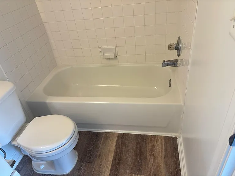 2489 Quick St #102 — Photo 17