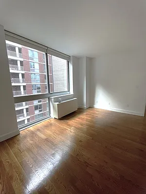 Rented by The Dermot Realty Management Company | media 47