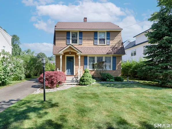 104 Henderson Road, Fairfield, CT 06824