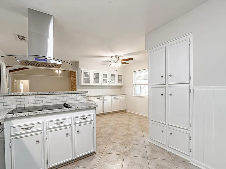 124 Dogwood St — Photo 16