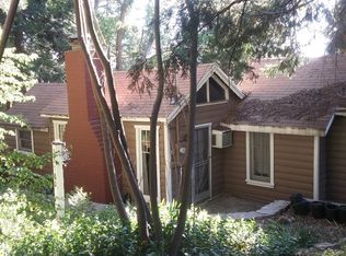 23780 Skyland Dr, Crestline, CA 92325