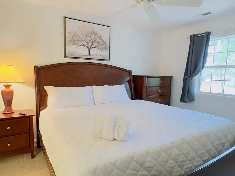 529 White River Dr #19I — Photo 8