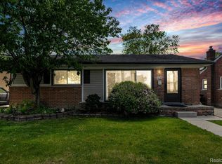 22137 Haskell St, Taylor, MI 48180