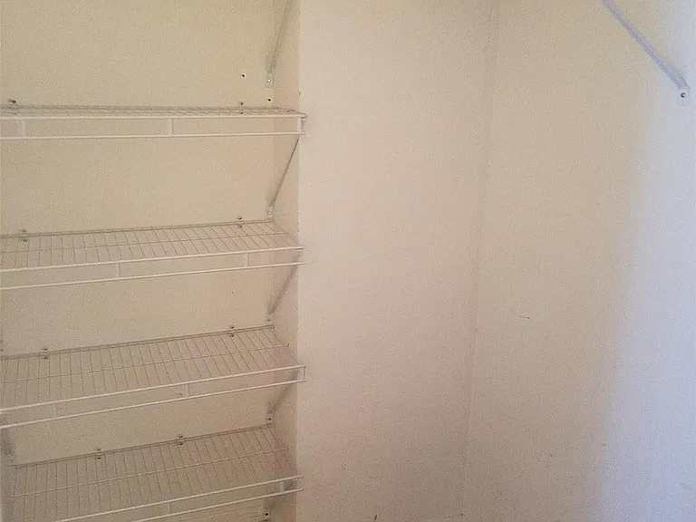 1300 NE Miami Gardens Dr #810E — Photo 8
