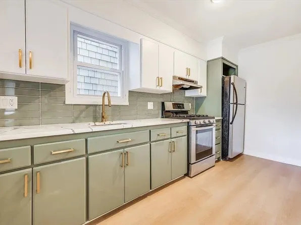 608 Palisade Avenue image 4 of 21