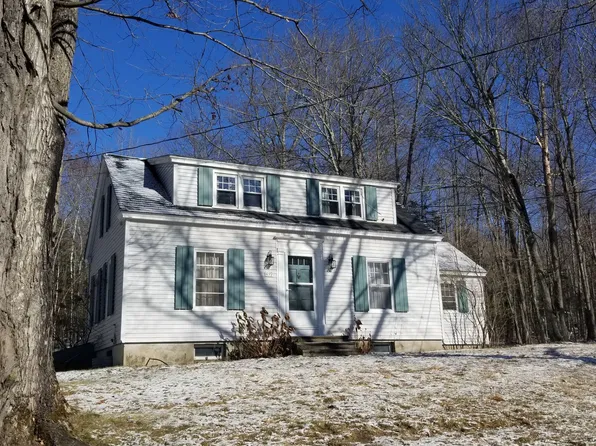 439 Governor Wentworth Hwy, Center Tuftonboro, NH 03816