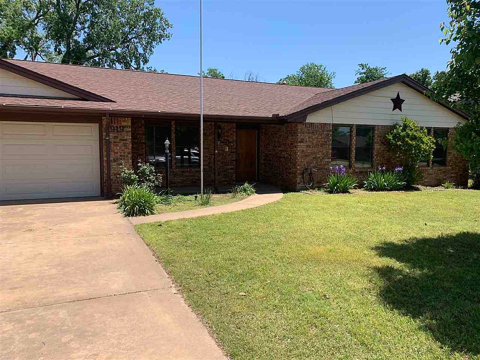 1st image of 919 Quail Creek Dr