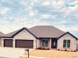 2224 SW Sorrento Pl SW, Decatur, AL 35603