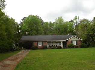 208 Sunset Dr, West Point, GA 31833