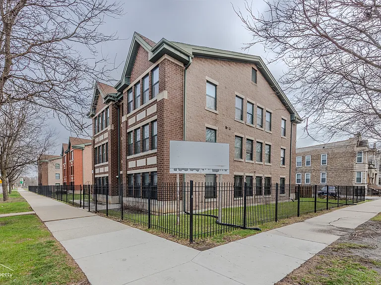 723 S Independence Blvd #2A — Photo 16