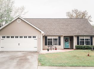 106 Egret Ln, Goose Creek, SC 29445