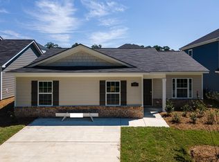 27 Whiterock Rd, Phenix City, AL 36867