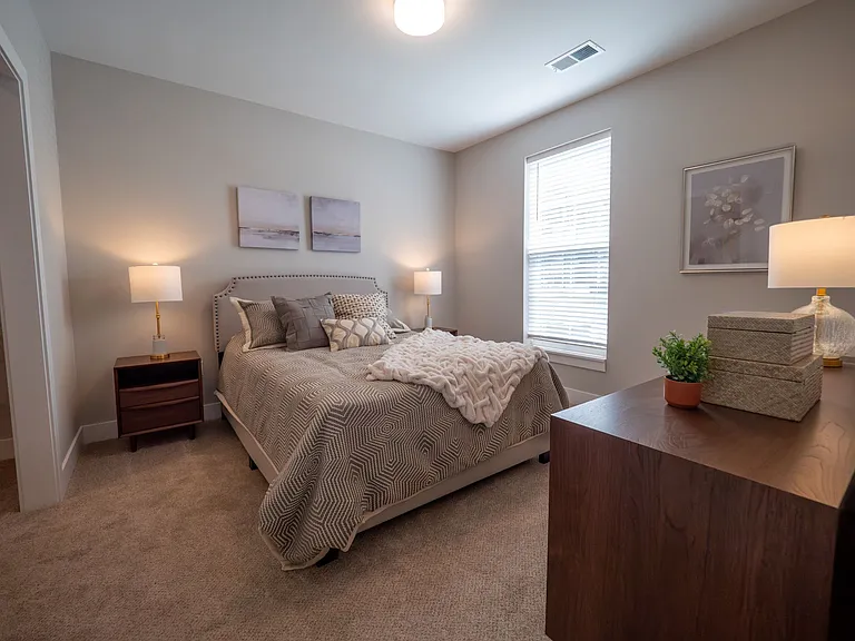 Hayden Park Apartments — Photo 9