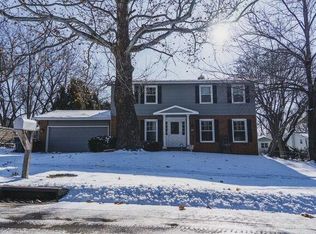 8500 Winston Ave, Urbandale, IA 50322