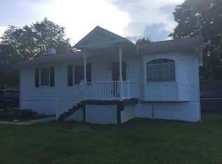 13 Forest Dr, Stafford, VA 22556