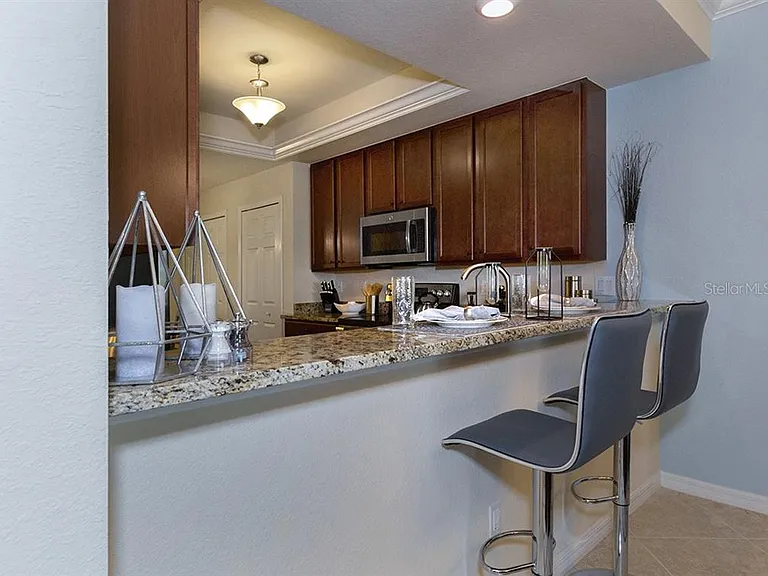 5528 Palmer Cir #105 — Photo 17