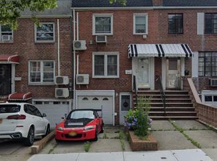 5314 196th St, Fresh Meadows, NY 11365