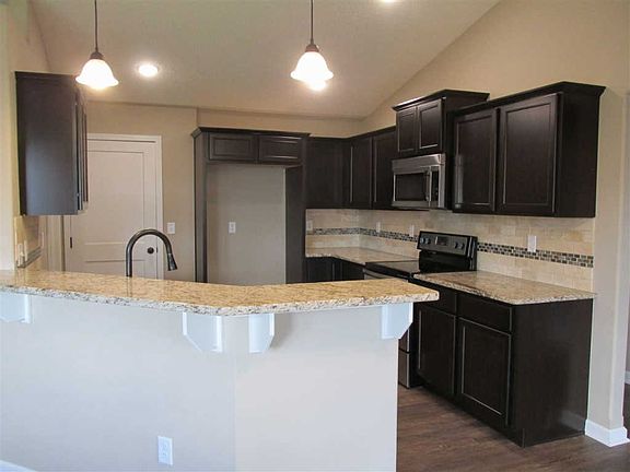 3rd image of 5343 N Rock Spring Ct