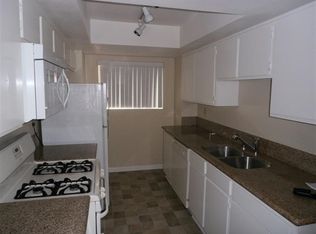 345 E Verdugo Ave #204, Burbank, CA 91502
