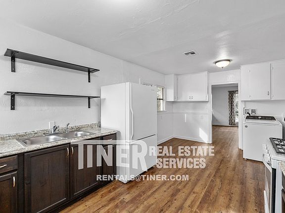 3rd image of 1618 El Monte Ave