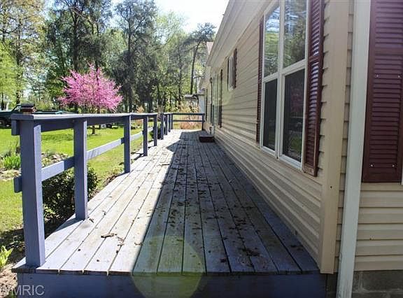 4th image of 31975 W Lakeshore Dr