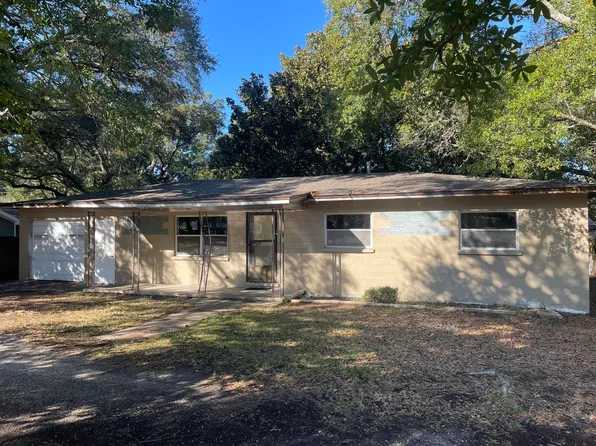 305 Beal Pkwy, Fort Walton Beach, FL 32548