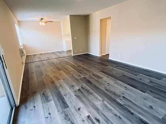 5th image of 20951 Roscoe Blvd #77-19