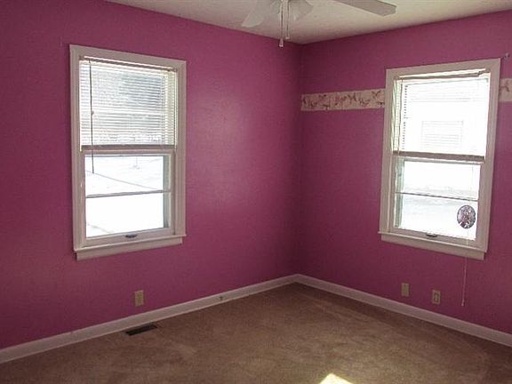 5th image of 518 S Garfield St