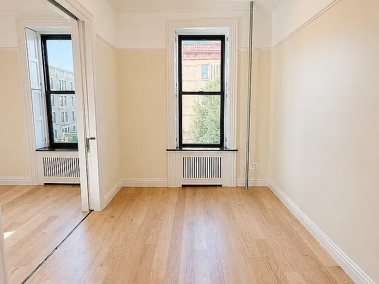 298 Mac Donough St #3 — Photo 6