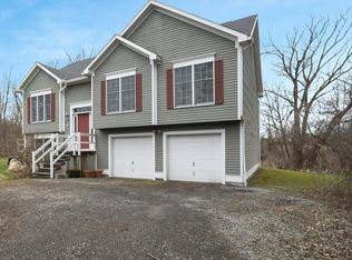 352 Turkey Hill Rd, Ithaca, NY 14850