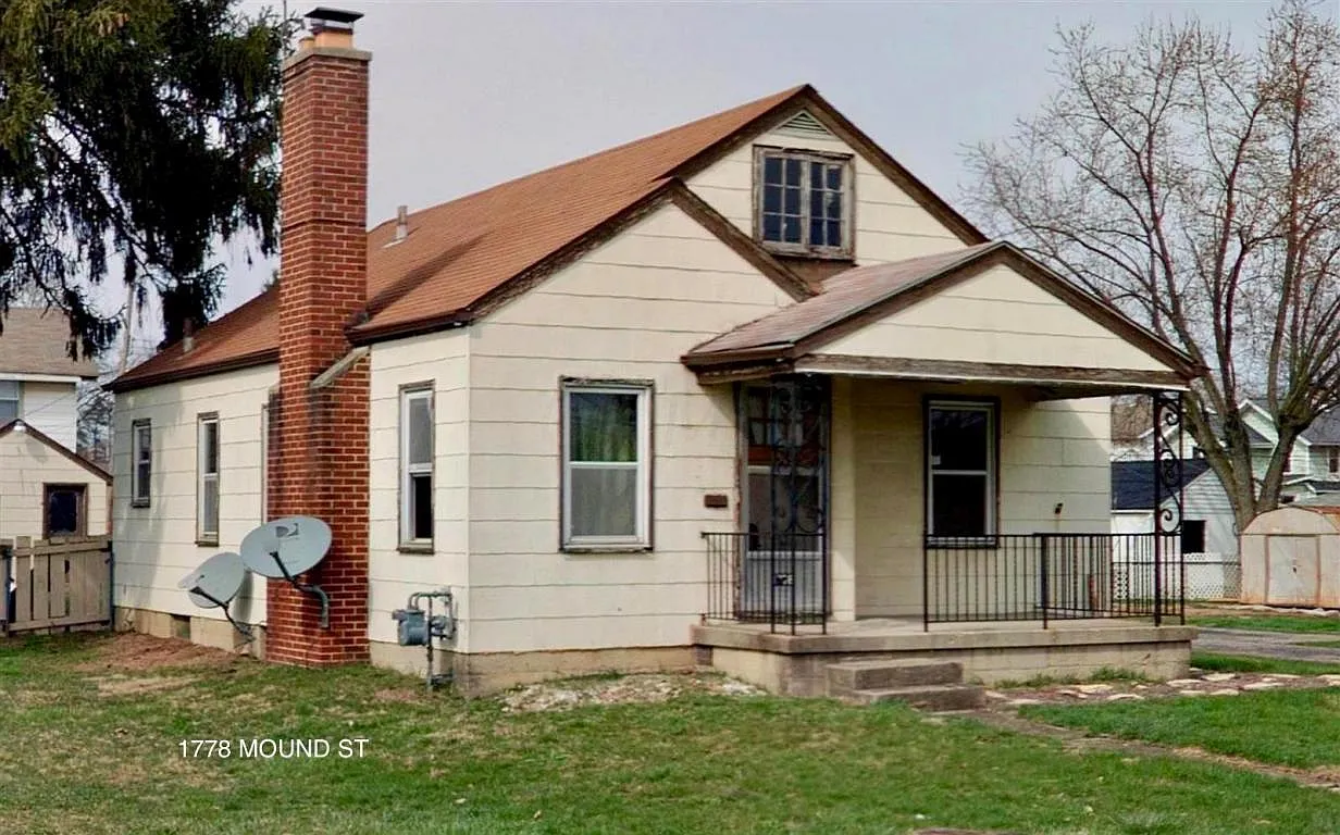 1778 W Mound St photo 1