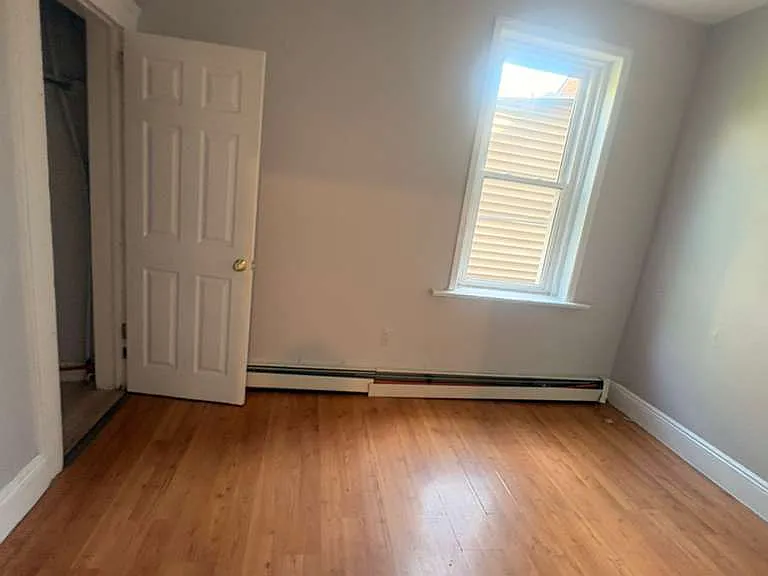 331 E Jersey St #3B — Photo 1