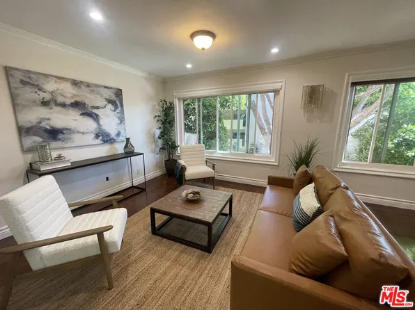 1015 N Kings Rd APT 115, West Hollywood, CA 90069