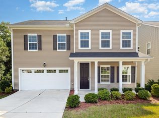3230 Longleaf Estates Dr, Raleigh, NC 27616