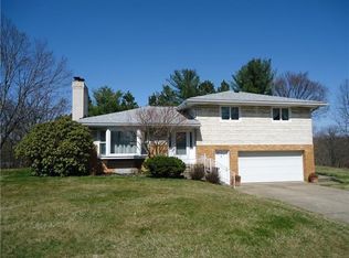 110 Mildred St, Beaver Falls, PA