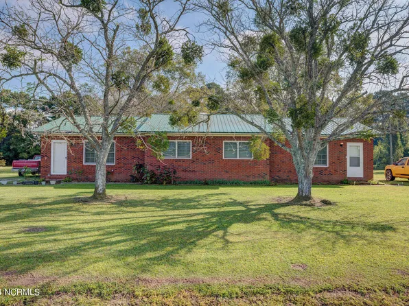 130 Bolick Road, Burgaw, NC 28425