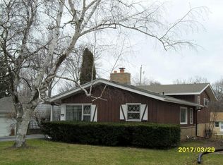 6974 N Longview Ave, Glendale, WI 53209