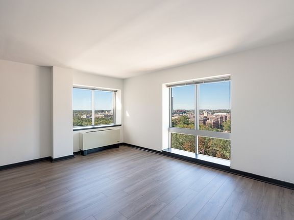 3rd image of 153-30 89th Ave #1105