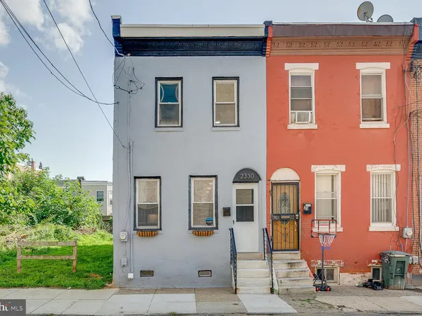 2330 W Seybert St, Philadelphia, PA 19121