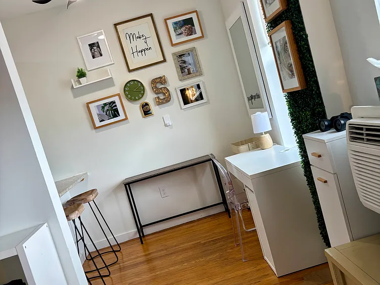 1001 Saint Paul St #7F — Photo 16