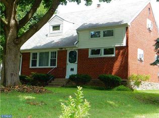 722 Shawmont Ave, Philadelphia, PA