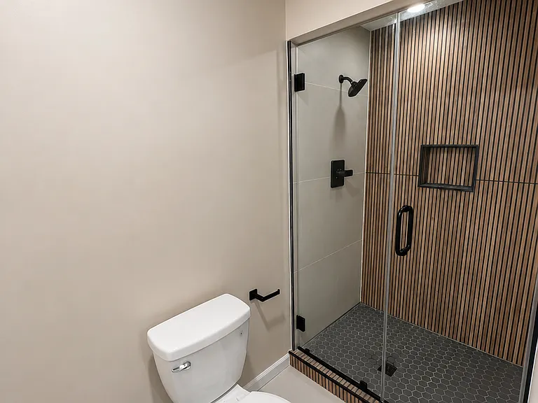 2474 Ayrshire Cv — Photo 10