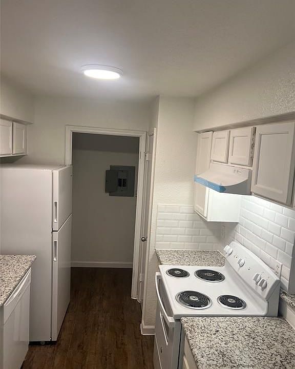 1st image of 9700 Leawood Blvd APT 2202