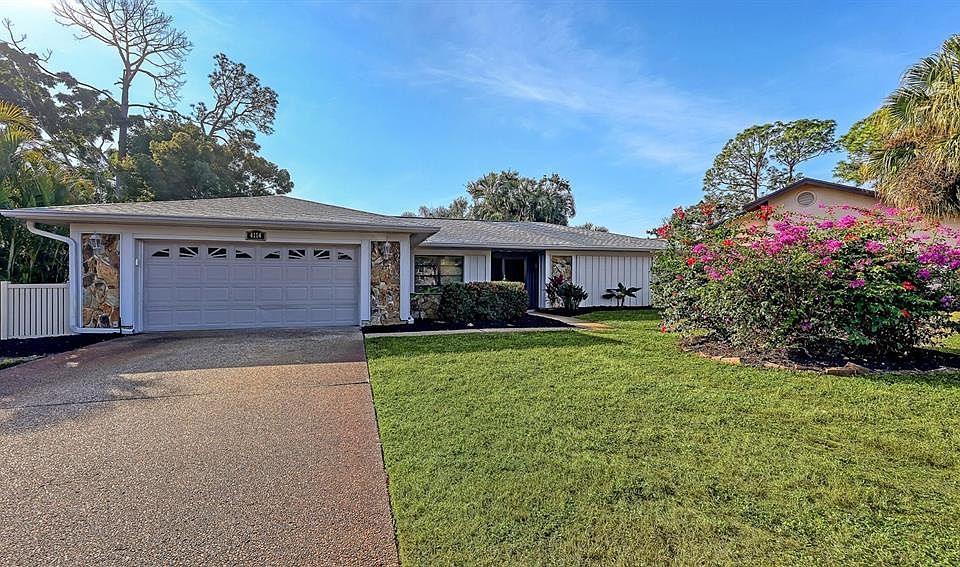 1st image of 4114 Macaulay Ln