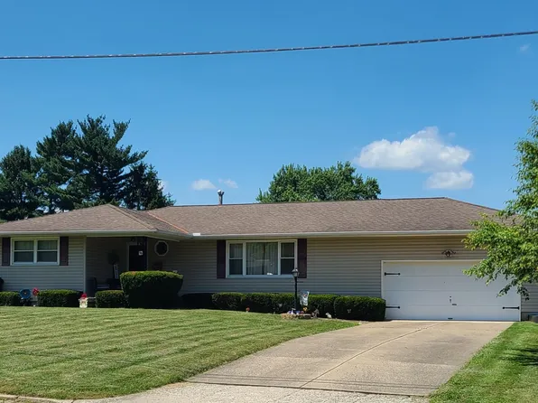 96 Summit St, Newark, OH 43055