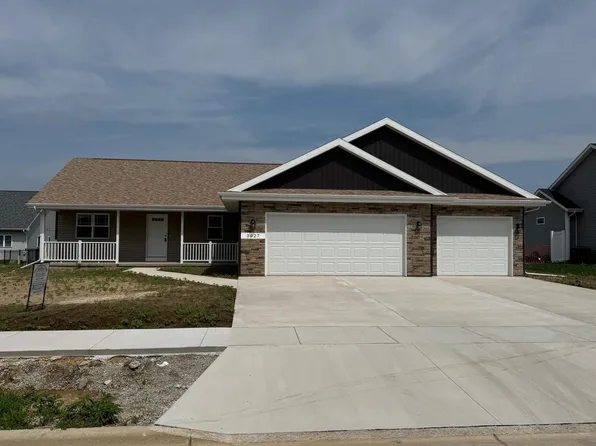 3527 Pickard Drive, Janesville, WI 53546