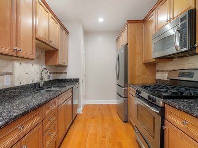248 Albion St APT 321, Wakefield, MA, 01880