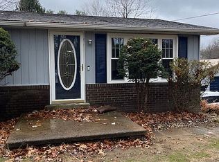 241 Harshaville Rd, Clinton, PA 15026