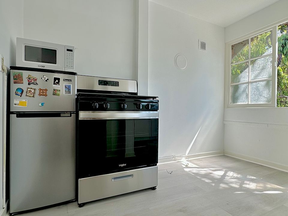 Kitchen appliances